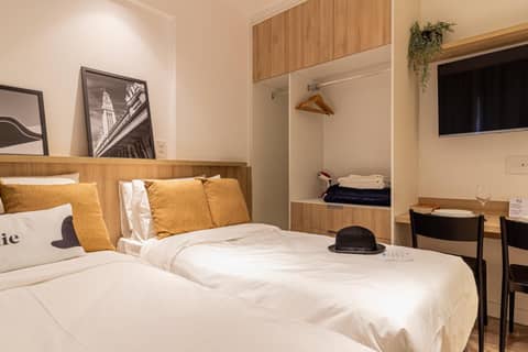 Charlie Harmonia Vila Madalena — hotel room
