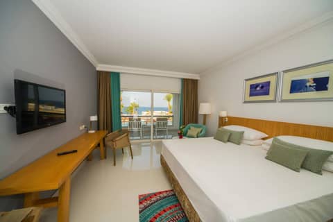 Renaissance Sharm El Sheikh Golden View Beach Resort — photo 9