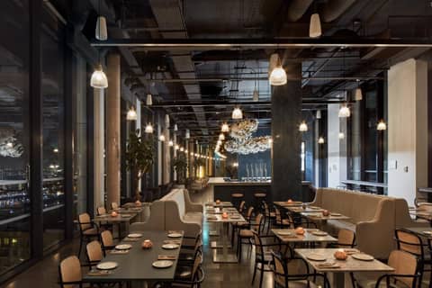 ARK Canary Wharf — restaurant