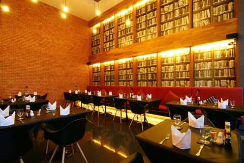 Page 10, Hotel — dining