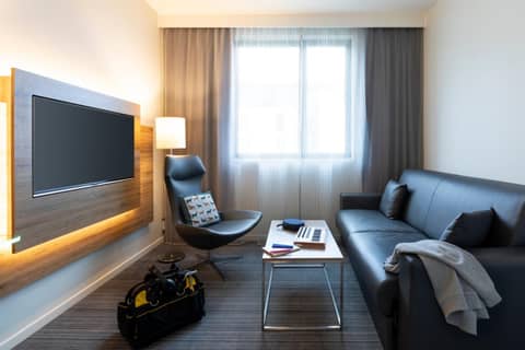 Moxy London Excel — living room