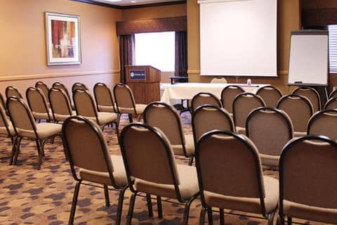 Crystal Inn Hotel & Suites - Midvalley — photo 4