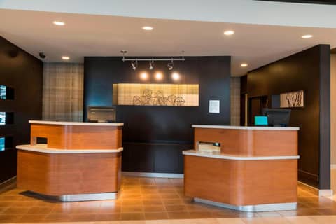Courtyard by Marriott Louisville Downtown — photo 7