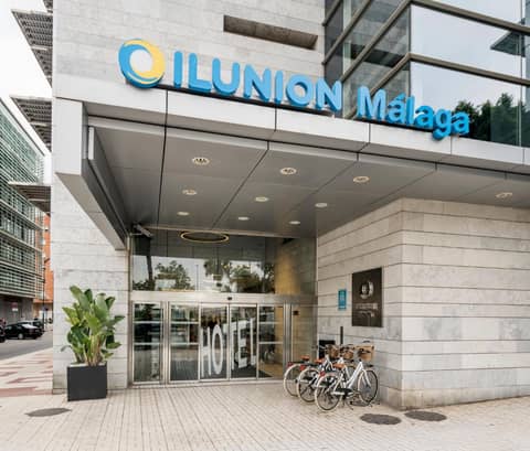 Ilunion Málaga — building