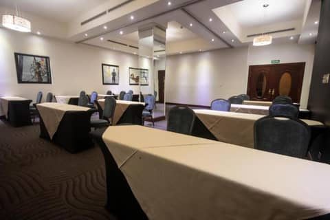 Parque del Lago Boutique Hotel — photo 2