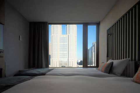 THE KNOT TOKYO Shinjuku — hotel room