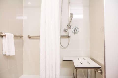 Hampton Inn Charleston-Daniel Island — photo 9