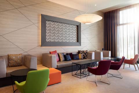 Holiday Inn Frankfurt Airport by IHG — photo 4