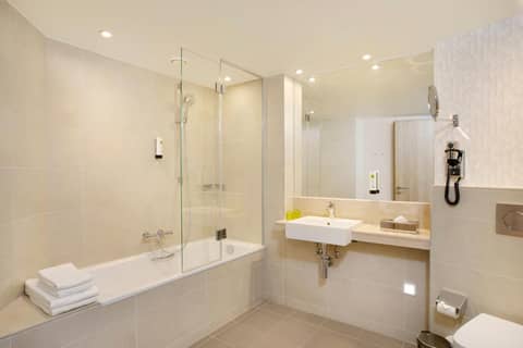Holiday Inn Frankfurt Airport by IHG — photo 7