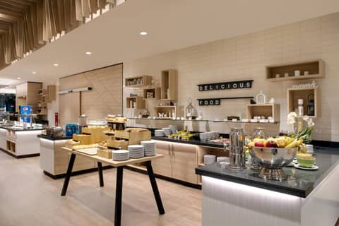 Holiday Inn Frankfurt Airport by IHG — photo 8