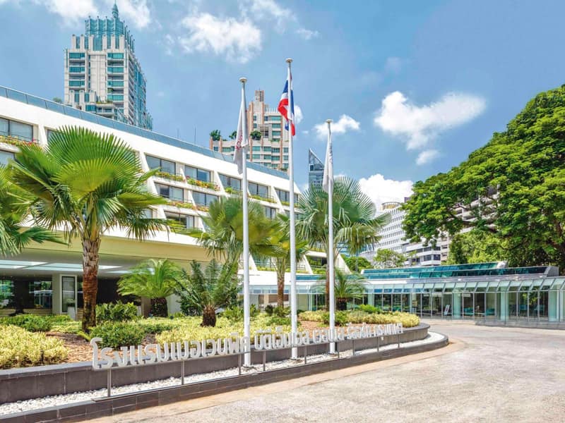 Mövenpick BDMS Wellness Resort Bangkok — building