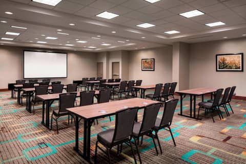 Residence Inn Phoenix Desert View at Mayo Clinic — photo 2
