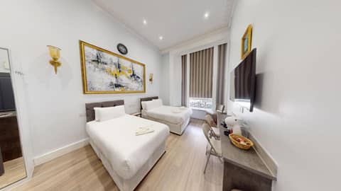 MSK Elite — hotel room