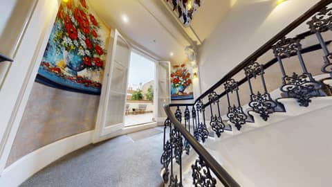 MSK Elite — balcony