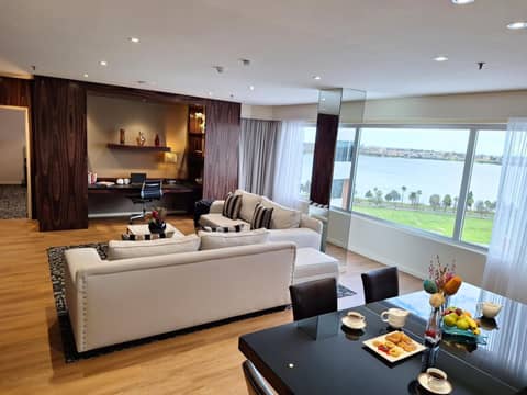Residence on Langley Park — photo 8