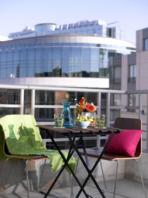 Thon Hotel Residence Parnasse Aparthotel — balance & terrace