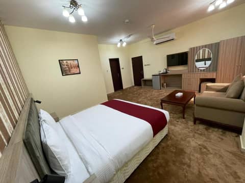 ROYAL HOTEL — photo 6