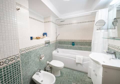Phoenicia Comfort Hotel — photo 6