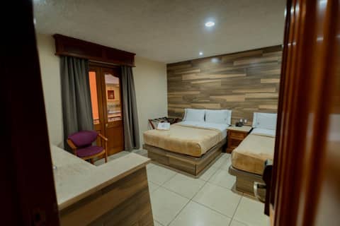 Hotel Santiago De Compostela - Guadalajara Centro Historico — photo 4