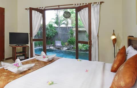 Bali Ayu Hotel & Villas 10 Minutes Walking Distance to the Beach — photo 7