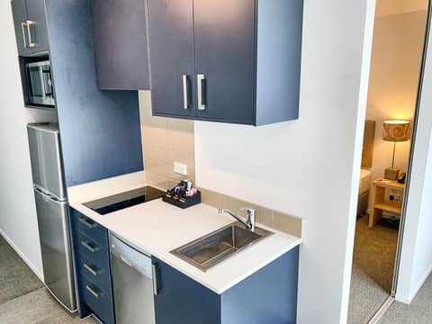 Ramada Suites by Wyndham Albany — photo 9