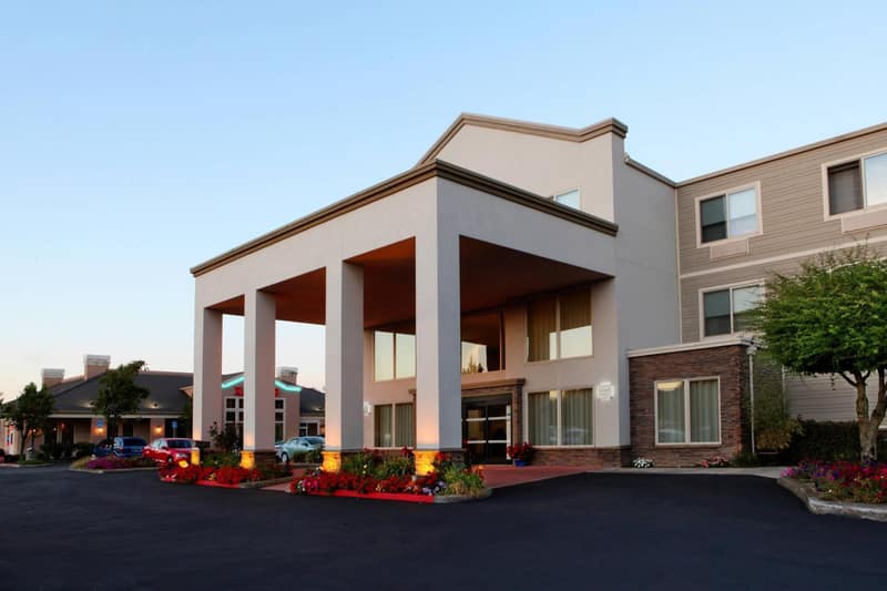 Four Points by Sheraton Portland East — building