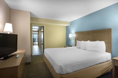 Landmark Resort — photo 7