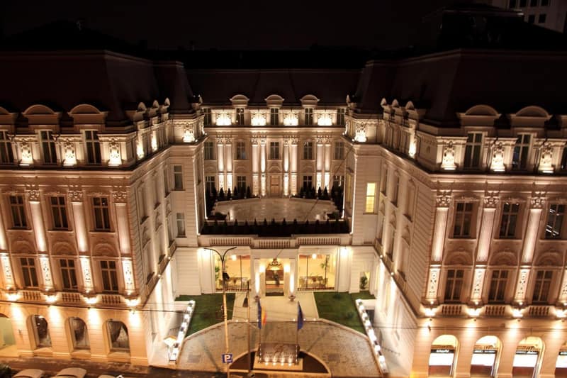 Grand Hotel Continental Bucuresti — building