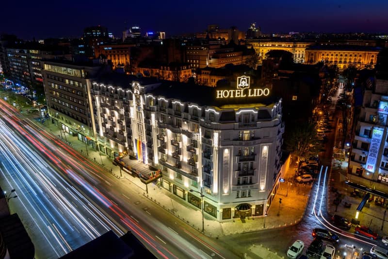 Hotel Lido by Phoenicia — building