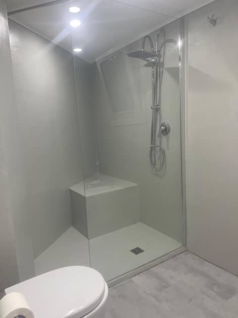 B&B Chez Moi — bathroom