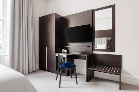 Rove Hotel London Paddington — hotel room