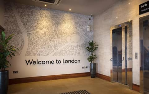 Thistle London Hyde Park Kensington Gardens — hotel reception