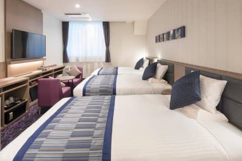 Hotel Mystays Gotanda Station — hotel room
