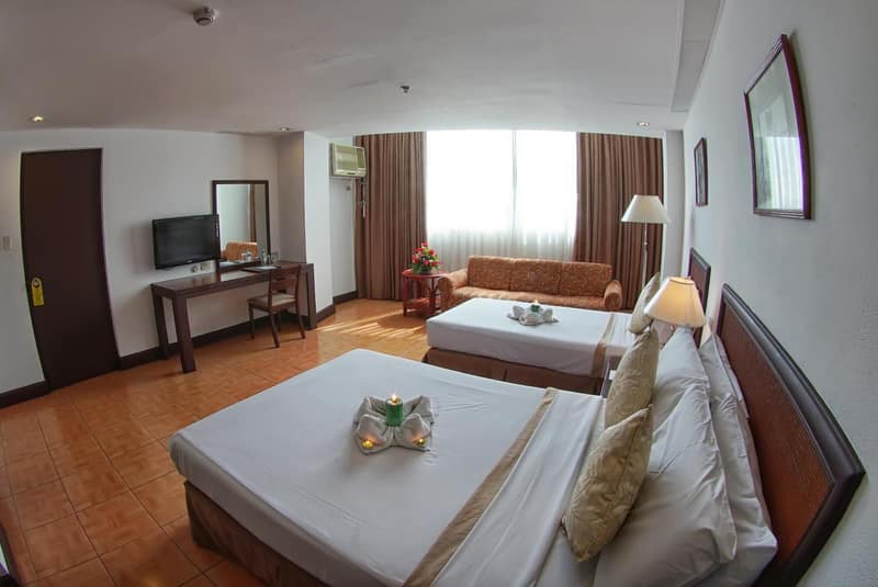 Rajah Park Hotel by Hiverooms — photo 1