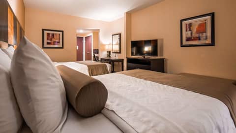 Best Western Plus Airport Inn & Suites — photo 4