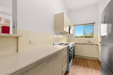 Toowong Villas — photo 2