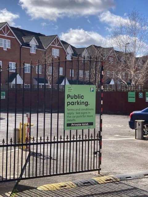 Best Western Northfields Ealing Hotel -Northfield station Elizabeth line — parking lot