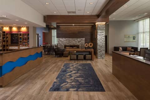 Hampton Inn & Suites-Asheville Biltmore Village, NC — photo 5