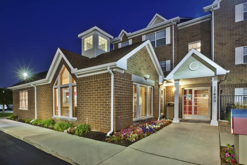TownePlace Suites by Marriott Detroit Livonia — building