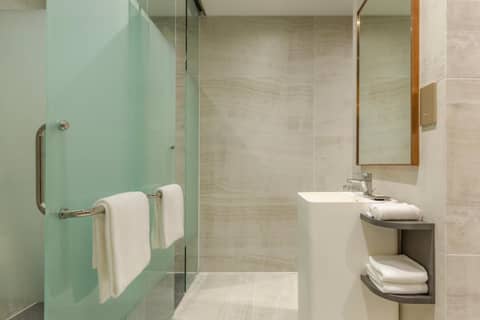 Le Sands Oceanfront Danang Hotel — photo 6