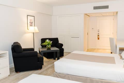 Loi Suites Recoleta Hotel — photo 9