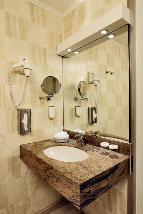Soaltee Hotel by Trip Inn Frankfurt Messe Tagungshotel — photo 3