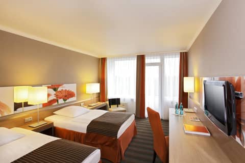 Soaltee Hotel by Trip Inn Frankfurt Messe Tagungshotel — photo 6