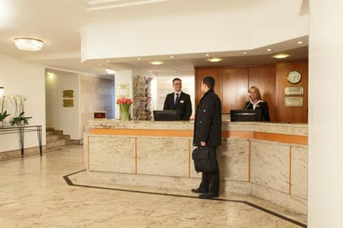 Soaltee Hotel by Trip Inn Frankfurt Messe Tagungshotel — photo 8