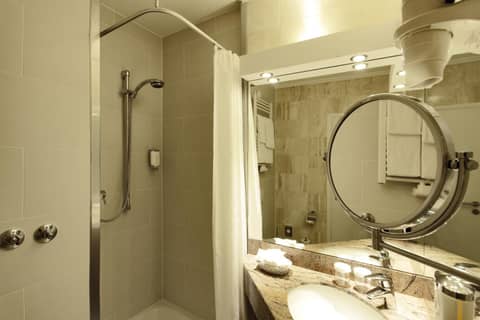 Soaltee Hotel by Trip Inn Frankfurt Messe Tagungshotel — photo 9