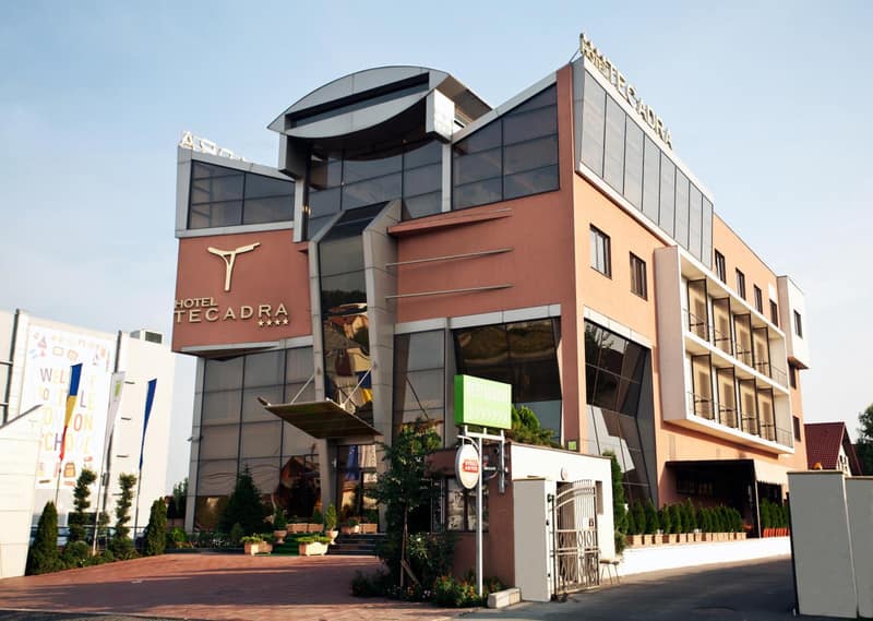Hotel Tecadra — building