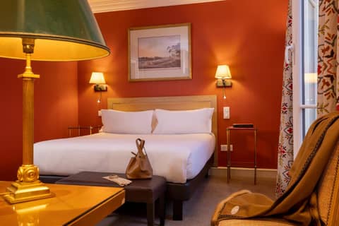 Le Littré — hotel room