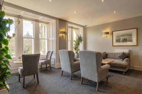 Old Waverley Hotel — living area