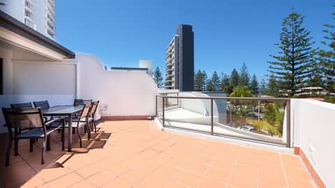 Burleigh on the Beach — photo 6