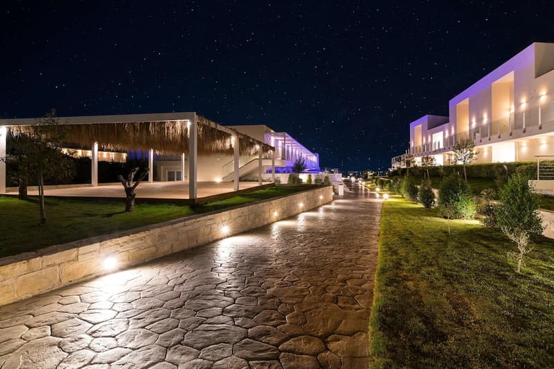 Insula Alba Resort & Spa — building